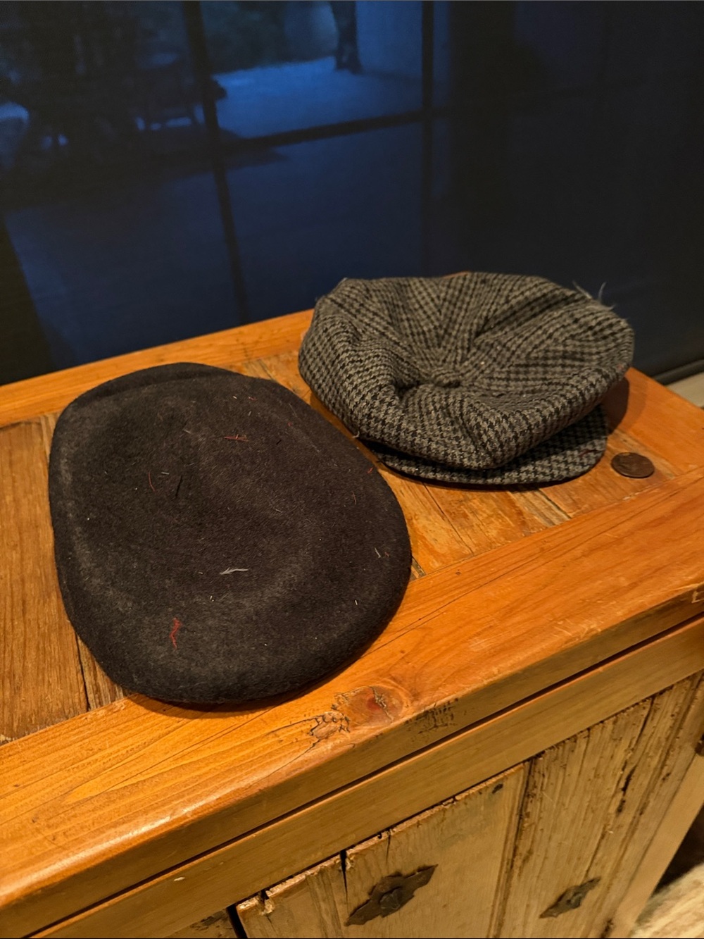 Men's Black Wool Flat Cap and Gray Tweed Newsboy Hat Set/peaky blinders
